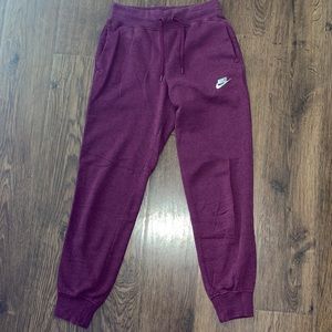 Nike Joggers